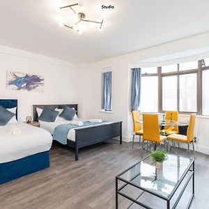 Studio met een Queen Size Bed